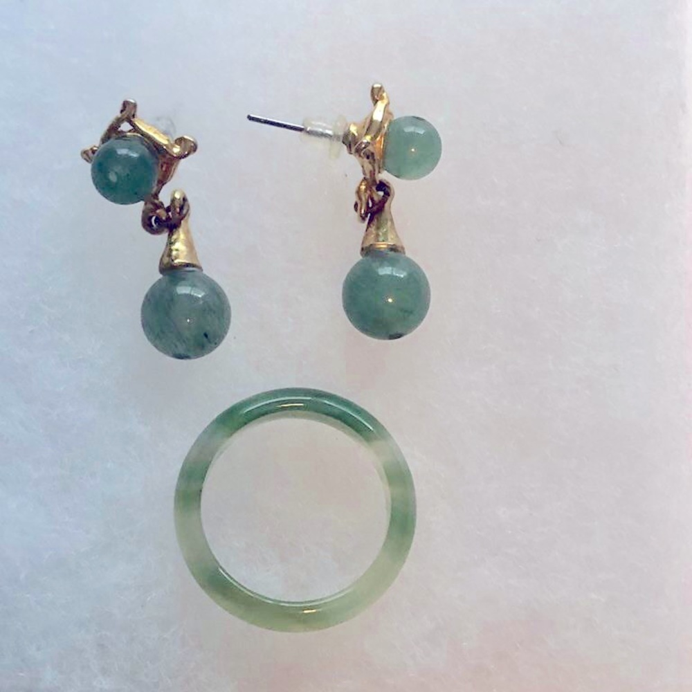 Vintage jade earrings and ring set